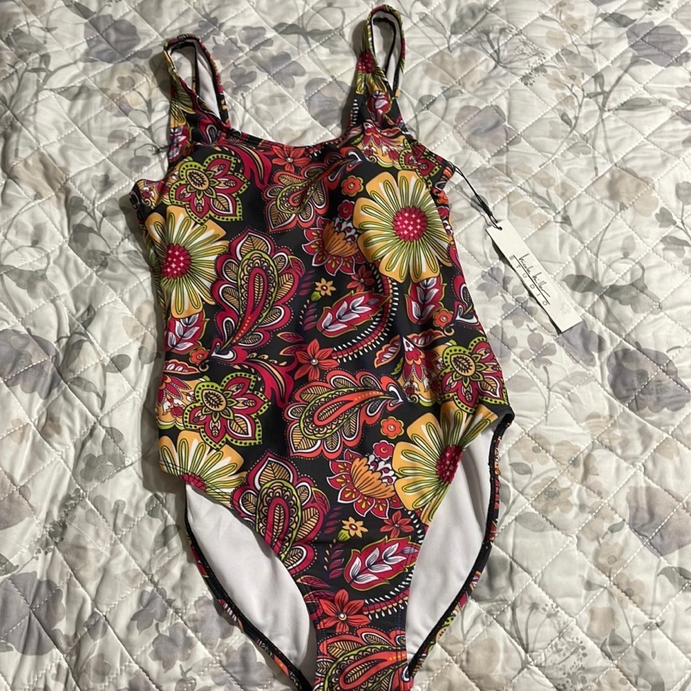 NWT Nicole Miller one piece swimsuit S